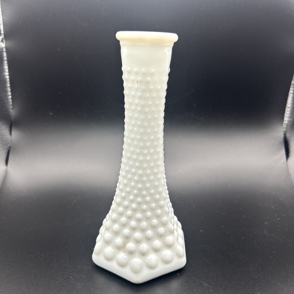 E.O.Brody Co. 175 Cleveland Ohio 6" White Milk Glass Diamond Hobnail Vase